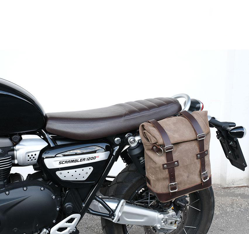 Seitentasche aus Spaltleder + Triumph Scrambler 1200 XC_XE ... (852 x 800 Pixel)