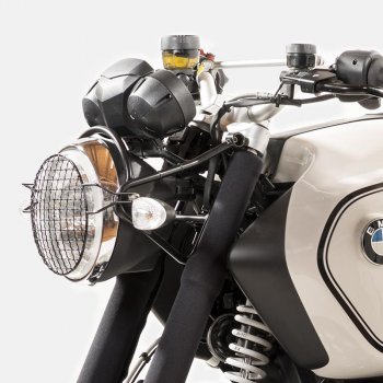 Scheinwerferschutzgitter