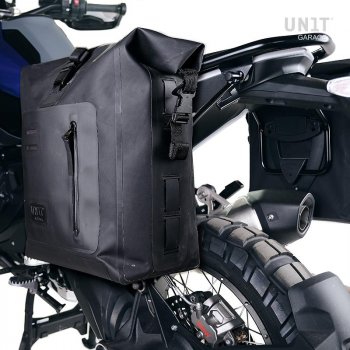Khali Seitentasche in TPU + BMW R1300GS Rahmen links