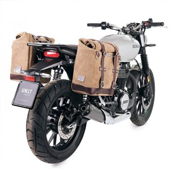 Seitentasche Scram aus Spaltleder 22L-30L + Honda GB350S Rahmen Links