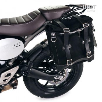 Seitentasche Scram aus Spaltleder 22L-30L + Triumph Speed 400 & Scrambler 400 X Rahmen links