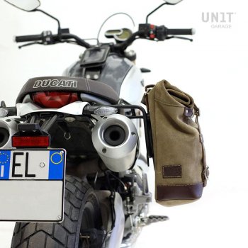 Seitentasche aus Spaltleder + Ducati Scrambler 1100 Rahmen