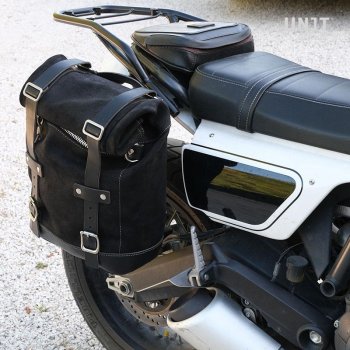 Seitenkoffer aus Spaltleder + rechter Ducati Scrambler Rahmen
