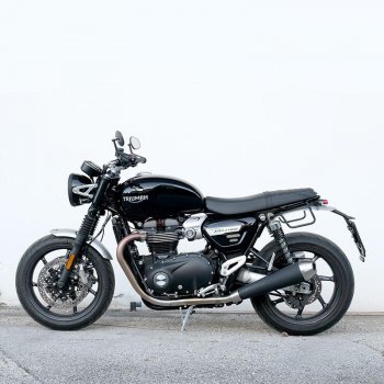 Seitentasche aus Spaltleder + Triumph Speed Twin linker-Rahmen