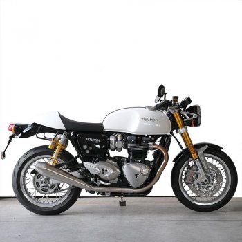 Geteilte Seitentasche aus Leder + Triumph Thruxton DX-Rahmen