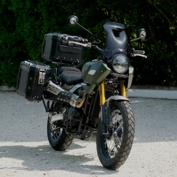 Atlas Aluminium-Taschenpaar 39L+32L + Atlas-Taschenrahmen aus Aluminium Triumph Street Scrambler 900 (ab 2026)