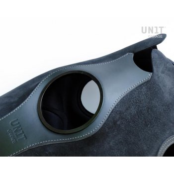 Tankdeckel in Leder geteilt