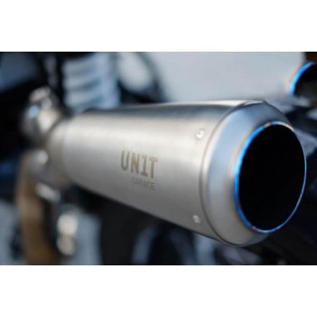 Hoher Auspufftopf aus Titan