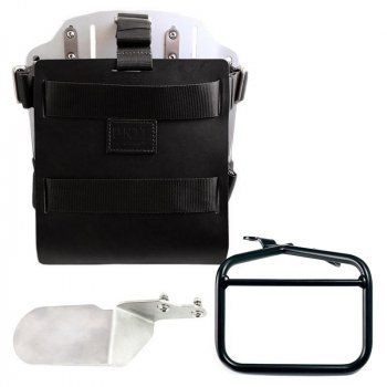 Alu-Taschenhalter mit verstellbarer Lederfront, Schnellkupplung und rechtem Ducati Desert Sled Rahmen