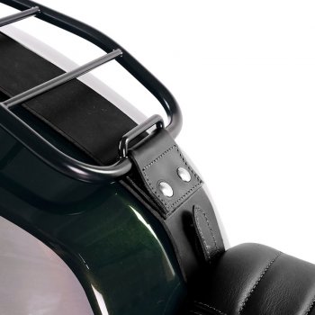 Gepäckablage mit Tankband