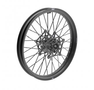 BMW 21-Zoll-Vorderräder mit schwarzen Speichen