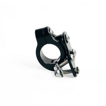 Einstellbare Halterung für alternative Scheinwerfer