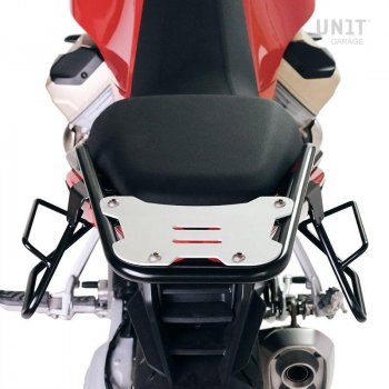 Moto Guzzi V100 Mandello Rahmen links